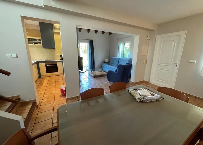 Pinaret A Appartement *